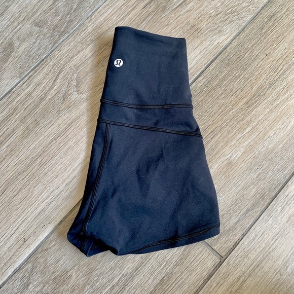 Lululemon Shorts - Picture 4 of 6